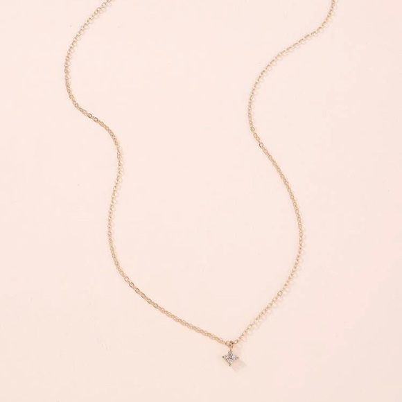 𝅺3/$30 Gold Rhinestone Necklace - Picture 2 of 2